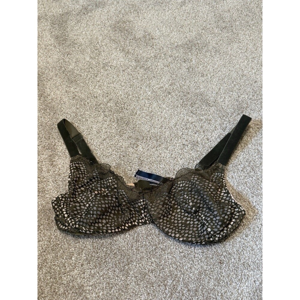 Victoria’s Secret Very Sexy Scoop Neck Unlined Bra Green Lace Size 36C / D80